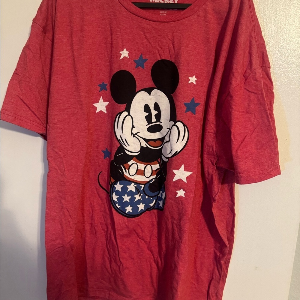 Disney Red Mickey Mouse Starry men’s  Tee